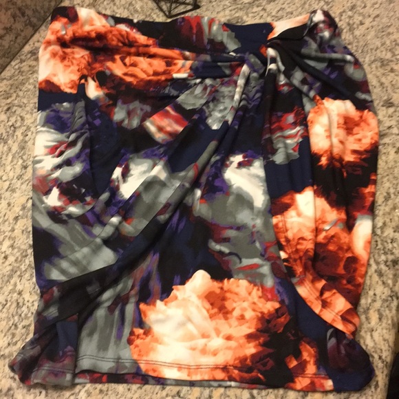 Robert Rodriguez Lily Drape Skirt - Picture 2 of 5